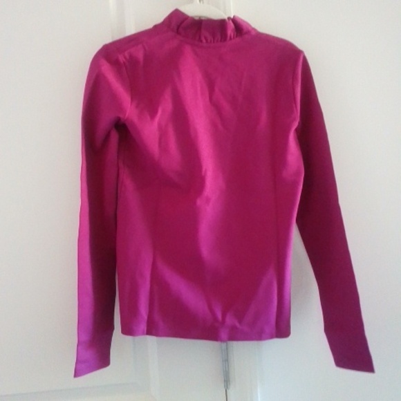 Brooks Brothers Vibrant Fuschia Vneck Long Sleeve - Picture 3 of 3